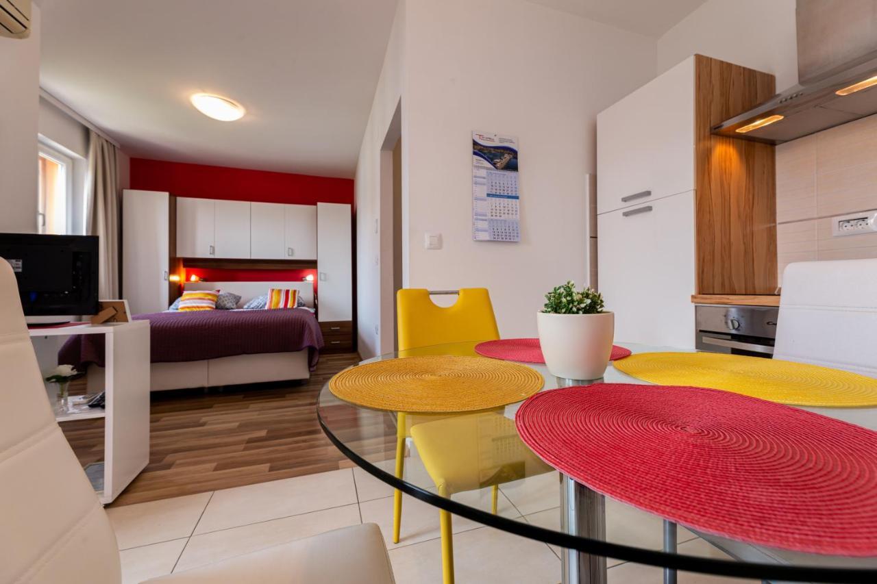 Apartments Creska Baska  Ngoại thất bức ảnh